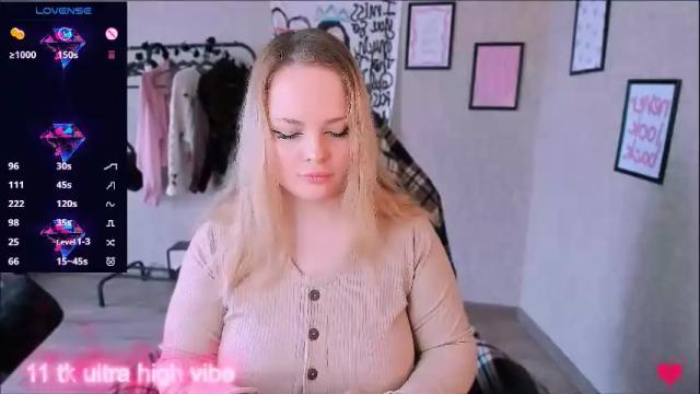 Image 6 of marcelinepeach Stream on Chaturbate on 1 month ago
