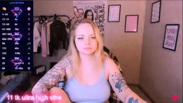 Thumbnail 3, marcelinepeach's Stream at Chaturbate, 23 days ago