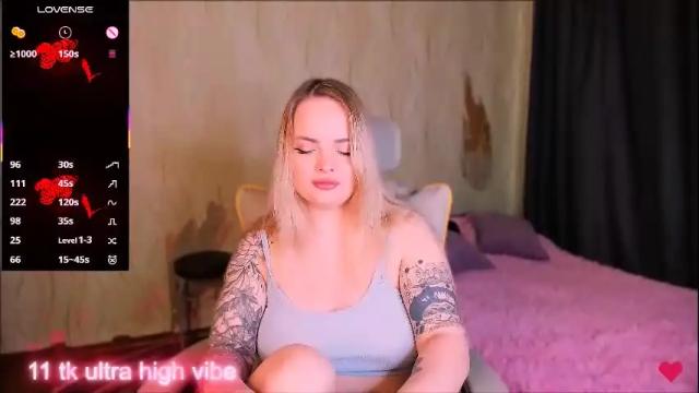 Image 6 of marcelinepeach Stream on Chaturbate on 1 month ago