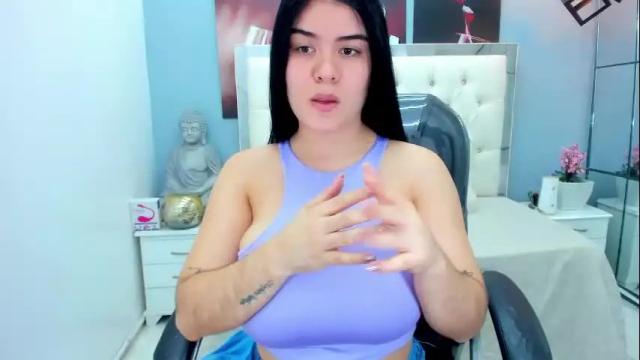 Image 6 of marcella_hill Stream on Chaturbate on 1 month ago
