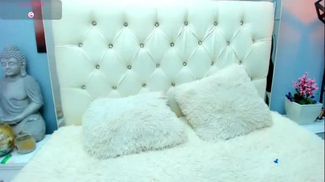 Image 7 of marcella_hill Stream on Chaturbate on 17 days ago