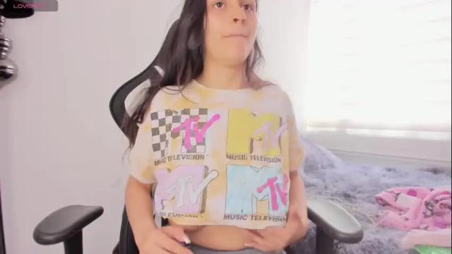 Image 3 of mardybum_ Stream on Chaturbate on 13 days ago