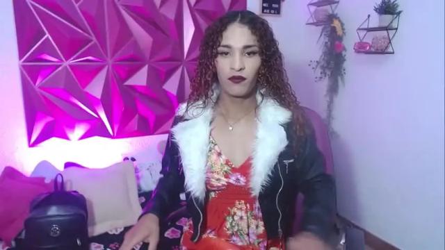 Image 4 of marfilastrom Stream on Chaturbate on 12 months ago