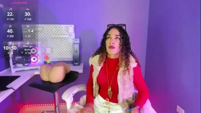 Image 3 of marfilastrom Stream on Chaturbate on 5 days ago