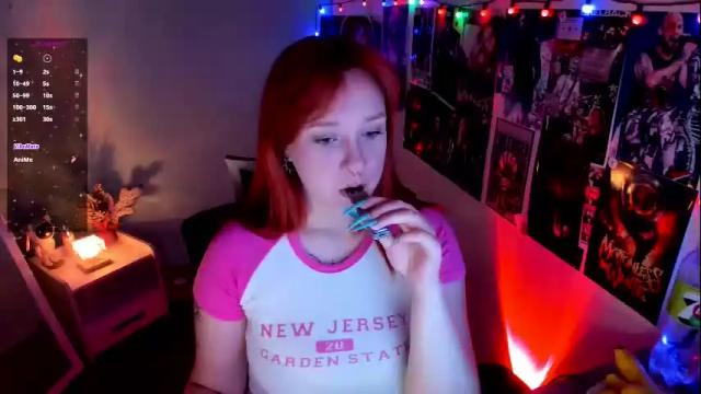 Image 3 of margaret_red Stream on Chaturbate on 24 days ago