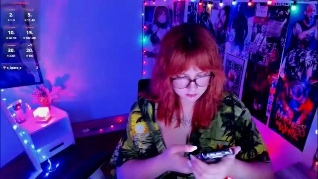 Image 4 of margaret_red Stream on Chaturbate on 2 months ago