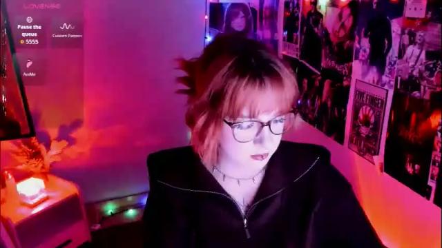 Image 2 of margaret_red Stream on Chaturbate on 1 month ago