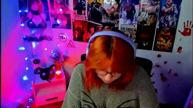 Image 12 of margaret_red Stream on Chaturbate on 3 days ago