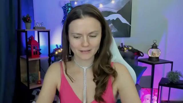 Image 3 of margaret_stone Stream on Chaturbate on 16 months ago