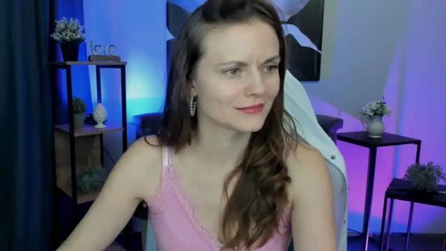 Image 2 of margaret_stone Stream on Chaturbate on 16 months ago