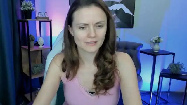 Image 4 of margaret_stone Stream on Chaturbate on 15 months ago