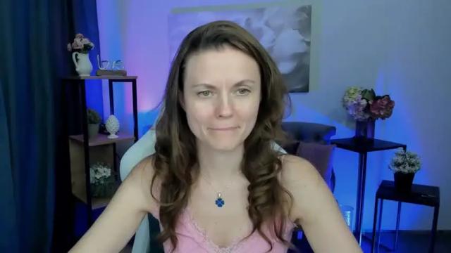 Image 7 of margaret_stone Stream on Chaturbate on 14 months ago