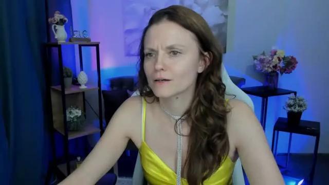 Image 7 of margaret_stone Stream on Chaturbate on 13 months ago