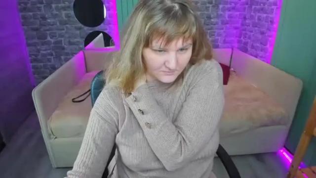Image 12 of margaretlens Stream on Chaturbate on 23 months ago