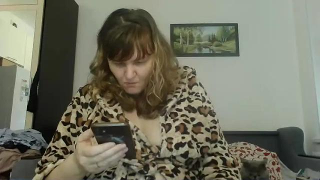 Image 8 of margaretlens Stream on Chaturbate on 18 months ago