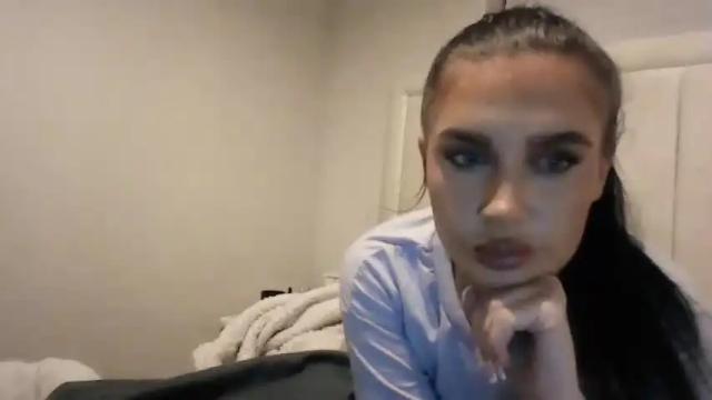 Image 2 of margo101x Stream on Chaturbate on 17 months ago
