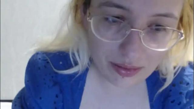 Image 11 of margo_shine Stream on Chaturbate on 2 months ago