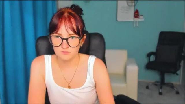 Image 2 of margo_wolker Stream on Chaturbate on 24 months ago