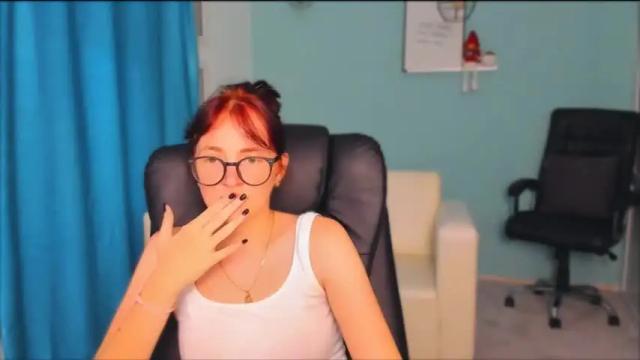 Image 3 of margo_wolker Stream on Chaturbate on 24 months ago