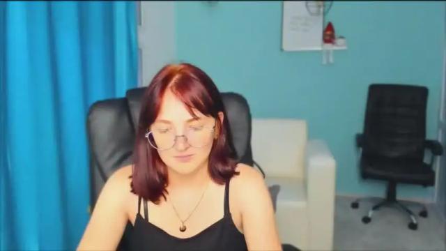 Image 2 of margo_wolker Stream on Chaturbate on 24 months ago