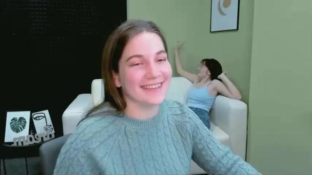 Image 2 of margo_wolker Stream on Chaturbate on 24 months ago