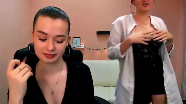 Image 3 of margo_wolker Stream on Chaturbate on 23 months ago