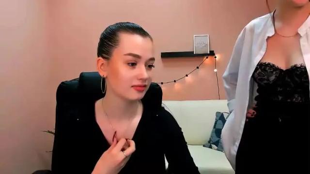 Image 7 of margo_wolker Stream on Chaturbate on 23 months ago