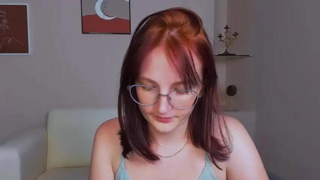 Image 2 of margo_wolker Stream on Chaturbate on 23 months ago
