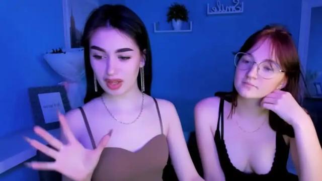 Image 2 of margo_wolker Stream on Chaturbate on 23 months ago