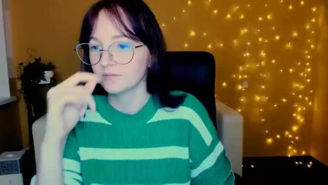 Image 7 of margo_wolker Stream on Chaturbate on 23 months ago