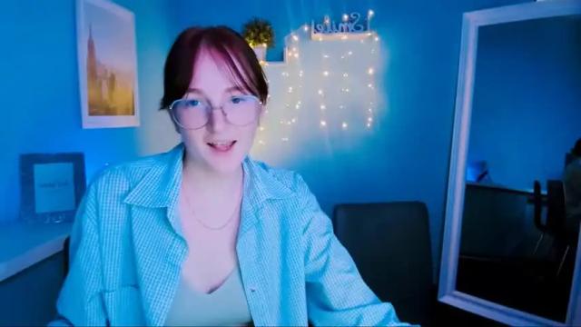 Image 2 of margo_wolker Stream on Chaturbate on 23 months ago