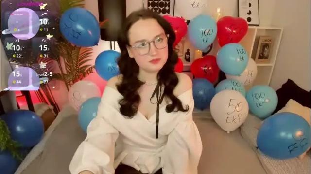 Thumbnail 1, margoskyey's Stream at Chaturbate, 1 month ago