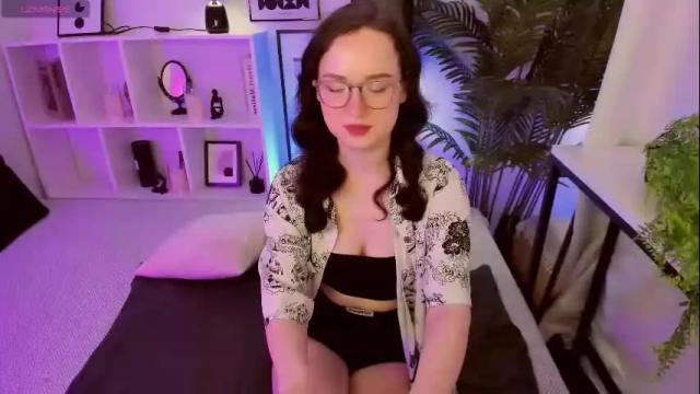 Image 10 of margoskyey Stream on Chaturbate on 3 days ago