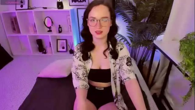 Image 11 of margoskyey Stream on Chaturbate on 3 days ago