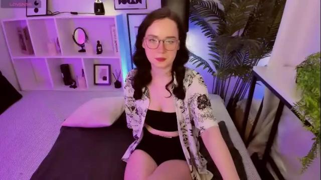 Image 8 of margoskyey Stream on Chaturbate on 3 days ago