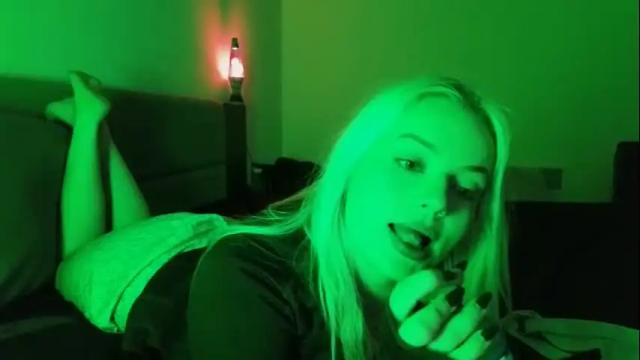 Image 11 of margot_robbie7 Stream on Chaturbate on 2 months ago