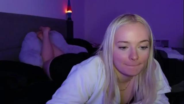 Image 8 of margot_robbie7 Stream on Chaturbate on 1 month ago