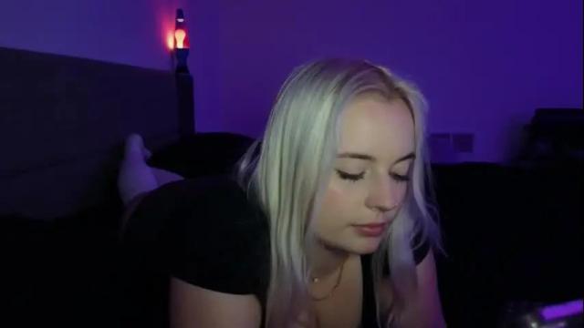 Image 10 of margot_robbie7 Stream on Chaturbate on 1 month ago