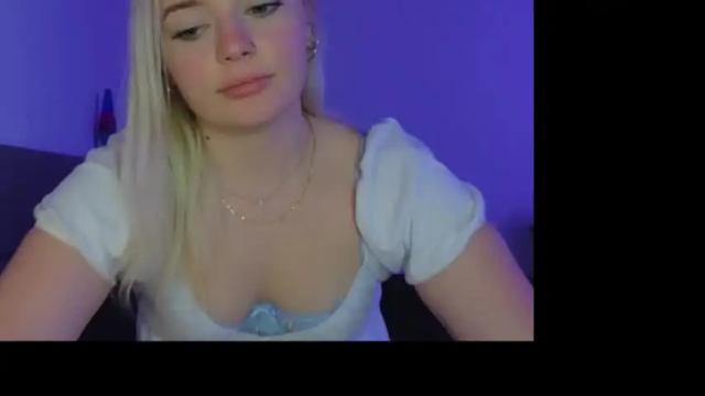 Image 3 of margot_robbie7 Stream on Chaturbate on 1 month ago