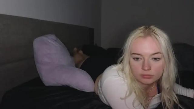 Image 10 of margot_robbie7 Stream on Chaturbate on 1 month ago