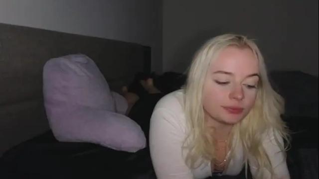 Image 6 of margot_robbie7 Stream on Chaturbate on 1 month ago