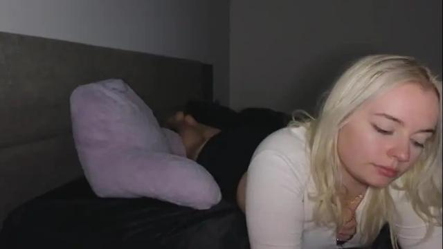 Image 8 of margot_robbie7 Stream on Chaturbate on 1 month ago