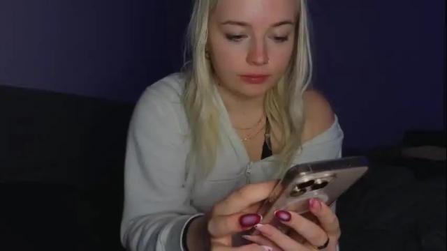 Image 11 of margot_robbie7 Stream on Chaturbate on 1 month ago
