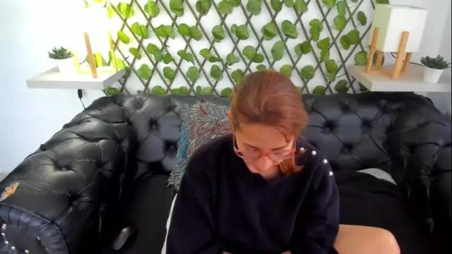 Image 12 of margot_whisper Stream on Chaturbate on 16 days ago