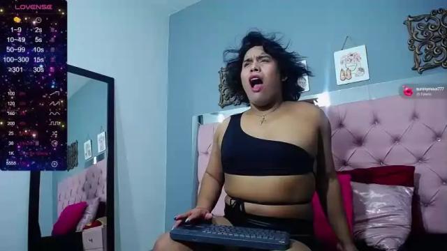Image 3 of margoth__montilla Stream on Chaturbate on 15 months ago