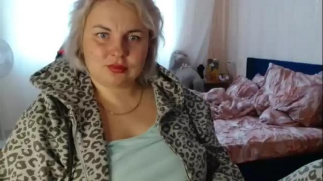 Image 2 of mari_77777 Stream on Chaturbate on 3 months ago