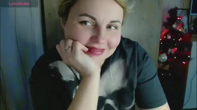 Image 3 of mari_77777 Stream on Chaturbate on 1 month ago