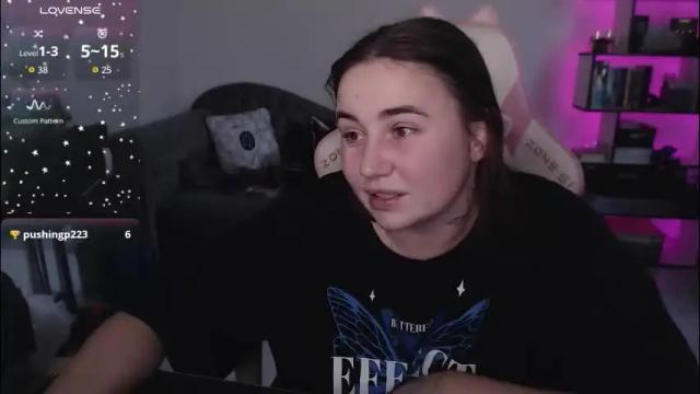 Image 11 of mari_moore7 Stream on Chaturbate on 1 month ago