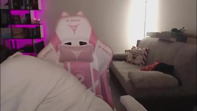 Thumbnail 1, mari_moore7's Stream at Chaturbate, 24 days ago