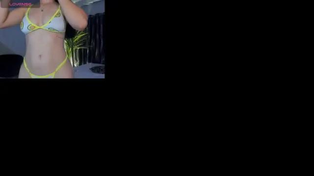 Image 2 of mari_salgado Stream on Chaturbate on 16 days ago